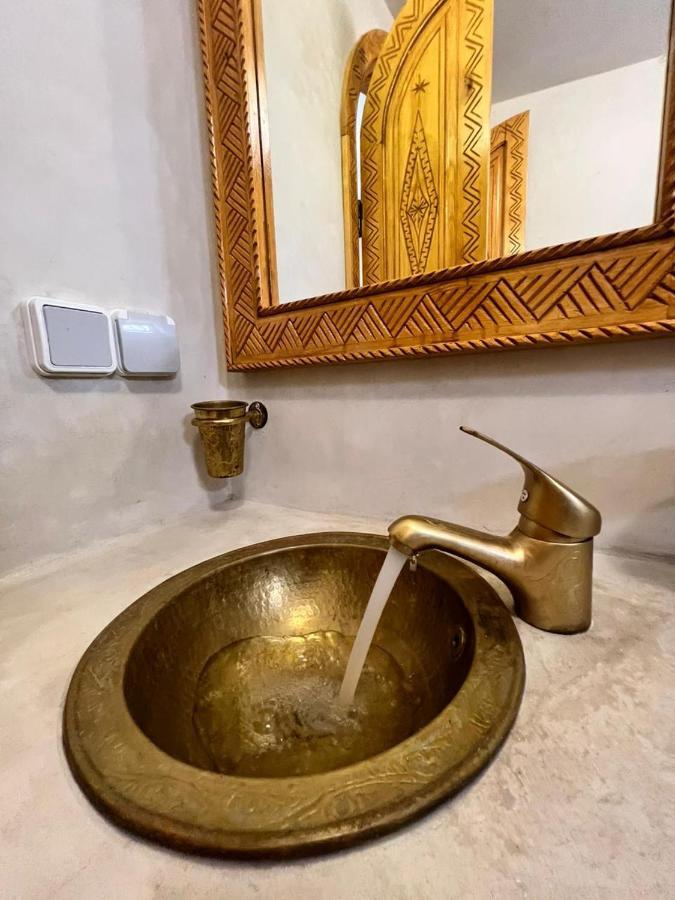 Riad Dar El Hania Hotell Essaouira Exteriör bild