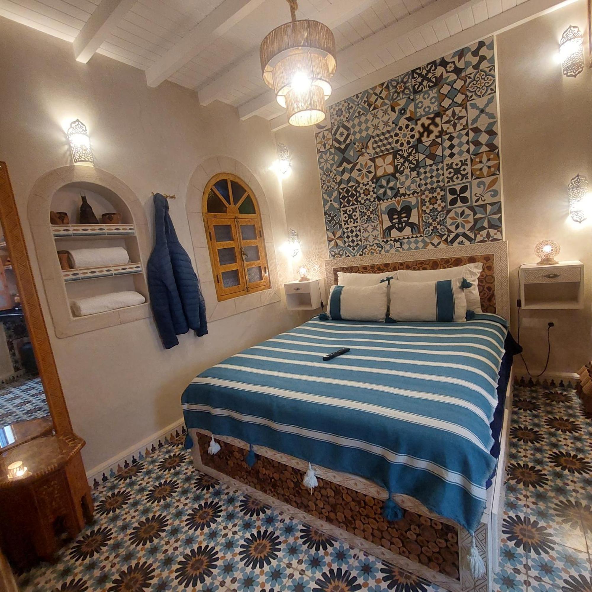 Riad Dar El Hania Hotell Essaouira Exteriör bild